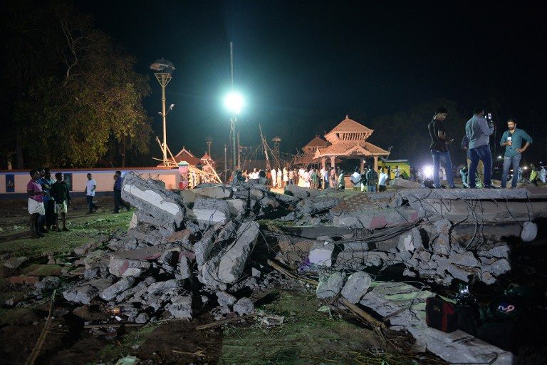 Police arrest 7 over India temple disaster