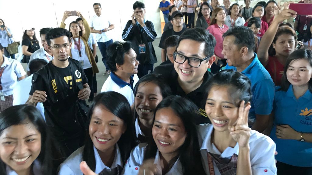 Bam Aquino: Cagayan governor’s support for PDP-Laban bets a non-issue