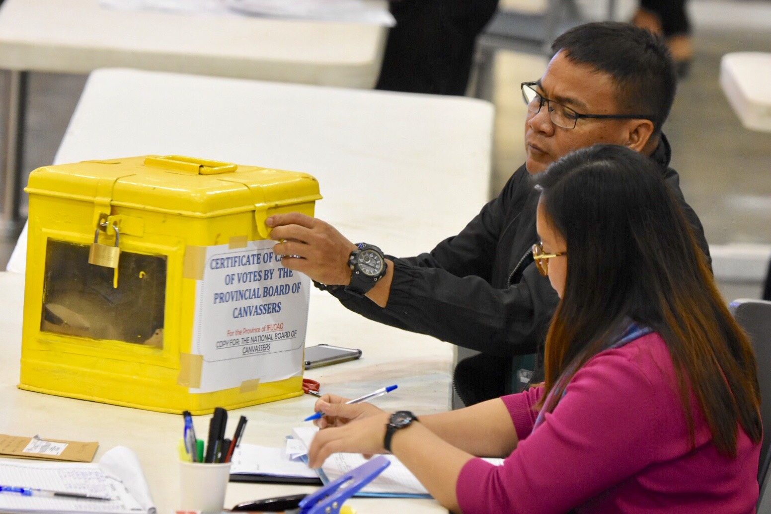 Comelec ‘not ready’ to proclaim senators this weekend