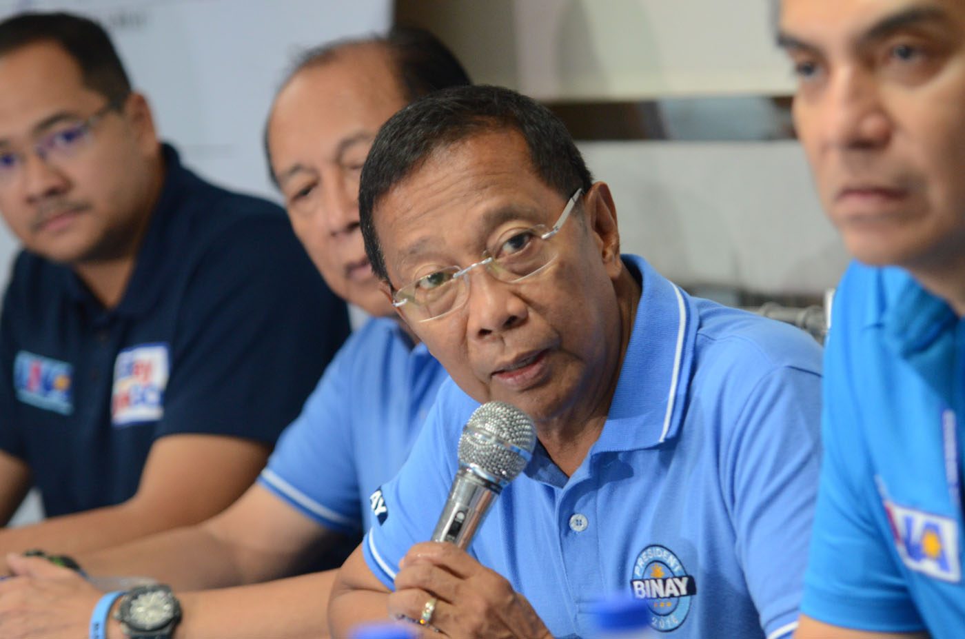 Binay to rivals: Open your bank accounts, show med certificates