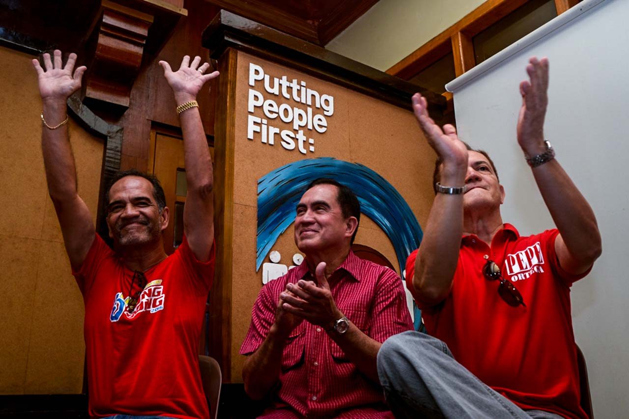 THE ORTEGAS. From left to right: Mario Ortega, Pablo Ortega, Pepe Ortega. Photo by Jasmin Dulay 
