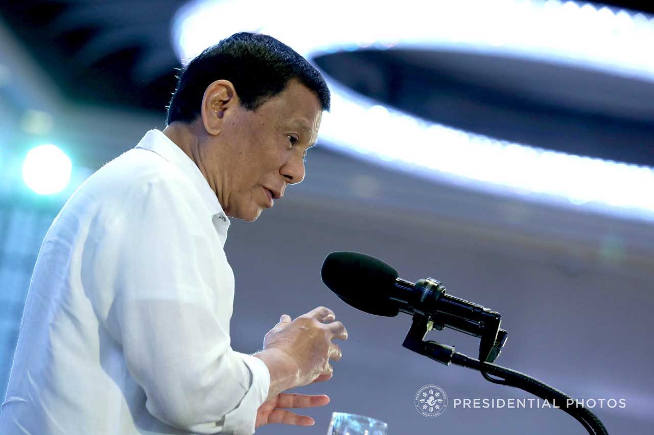 Duterte wants more Muslims to join police, military
