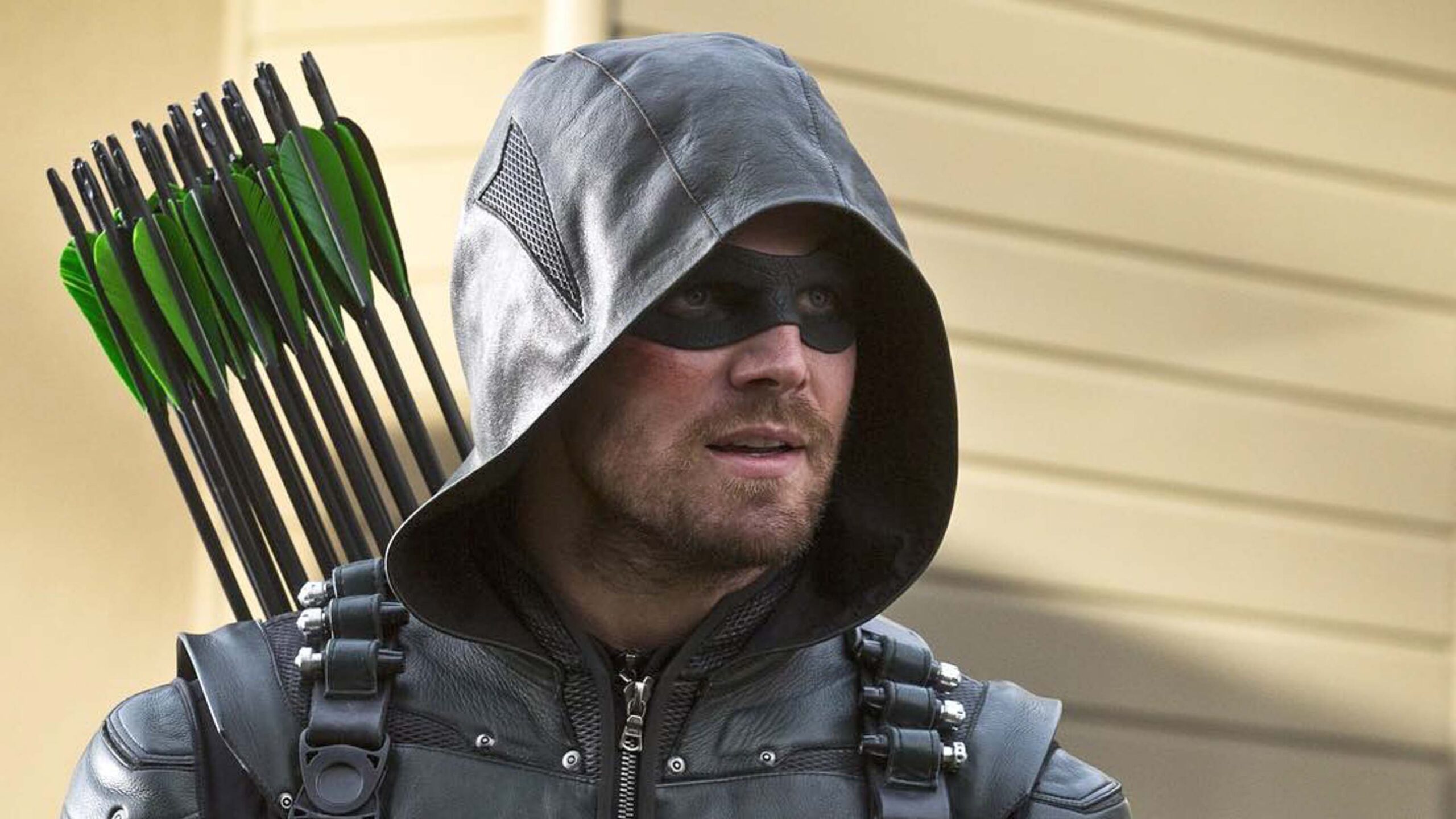GMA executive, Stephen Amell comment on ‘Alyas Robin Hood’