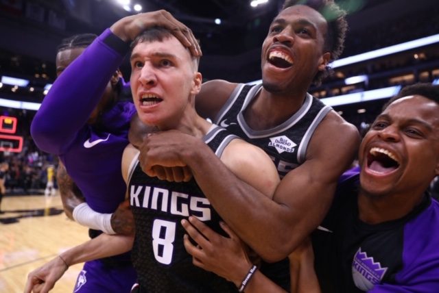 Bogdanovic buries buzzer-beater as Kings rally past Lakers