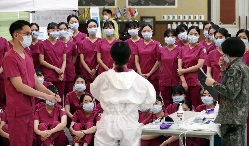World short of 6 million nurses, WHO says