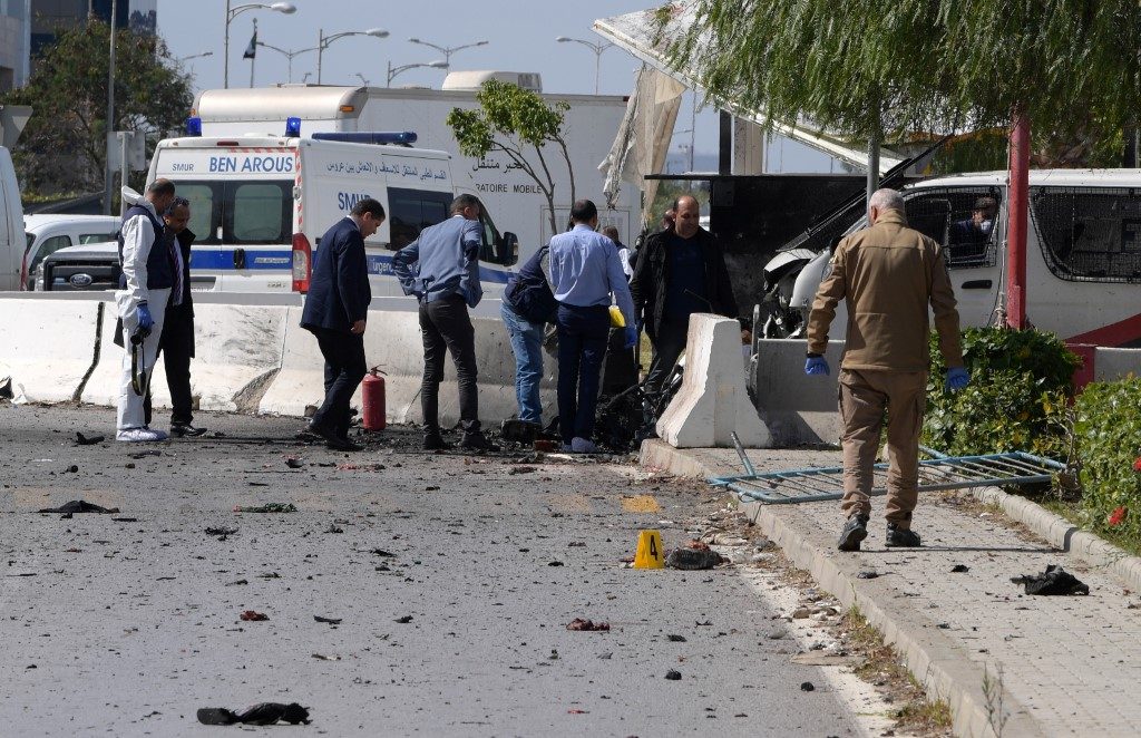 Suicide attackers hit outside U.S. embassy in Tunis