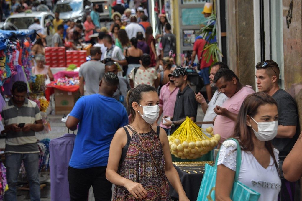 Brazil loses 5 million jobs as pandemic slams economy