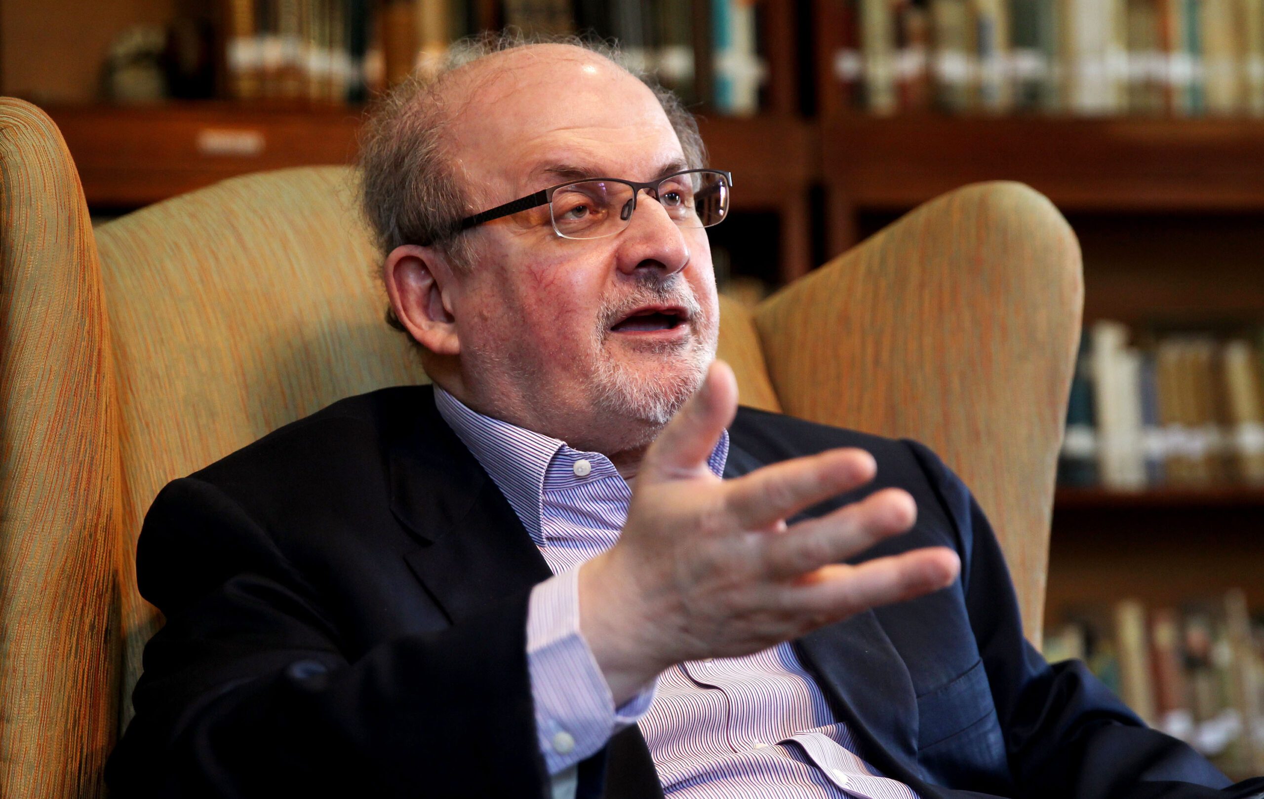 Swedish Academy finally condemns fatwa against writer Salman Rushdie
