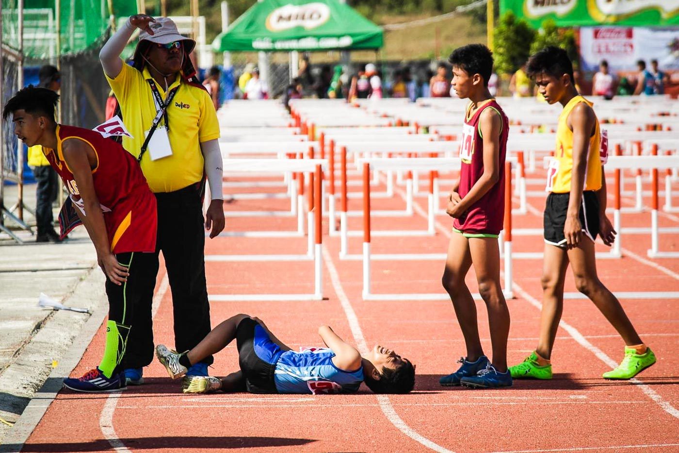 DOWN BUT NOT OUT. A number of delegates sustain injuries during the first basketball matches and the athletic events. Photo by Marie Clarisse Cabinta/ Rappler  