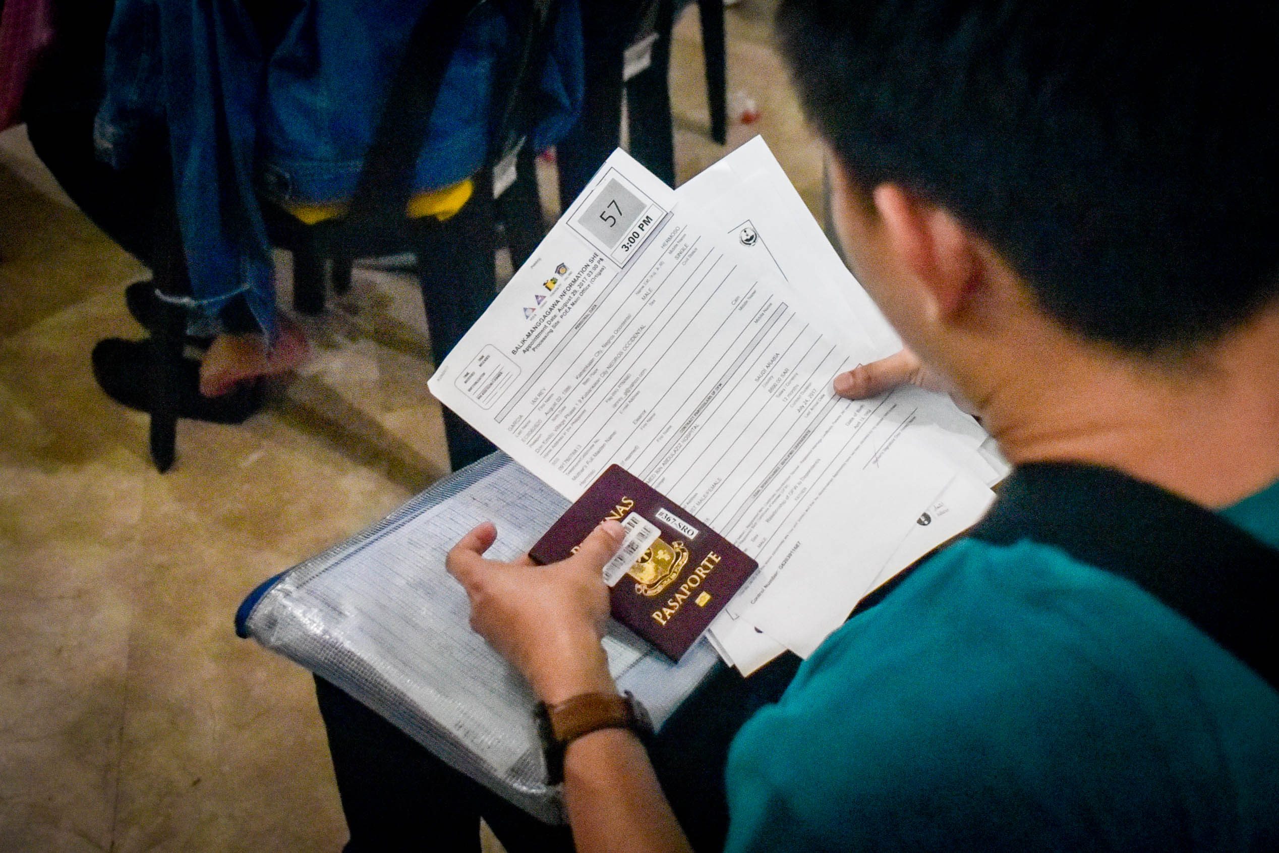 Malacañang frowns upon birth certificate requirement for passport renewal