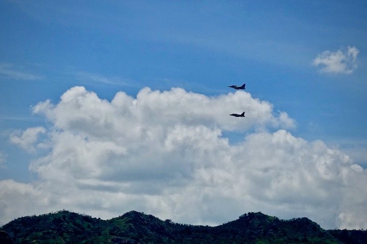 COMBINED EXERCISES. The Army and Air Force of the Philippines and the United States join forces for the live-fire exercise in 2019. Photo by Rambo Talabong/Rappler
 