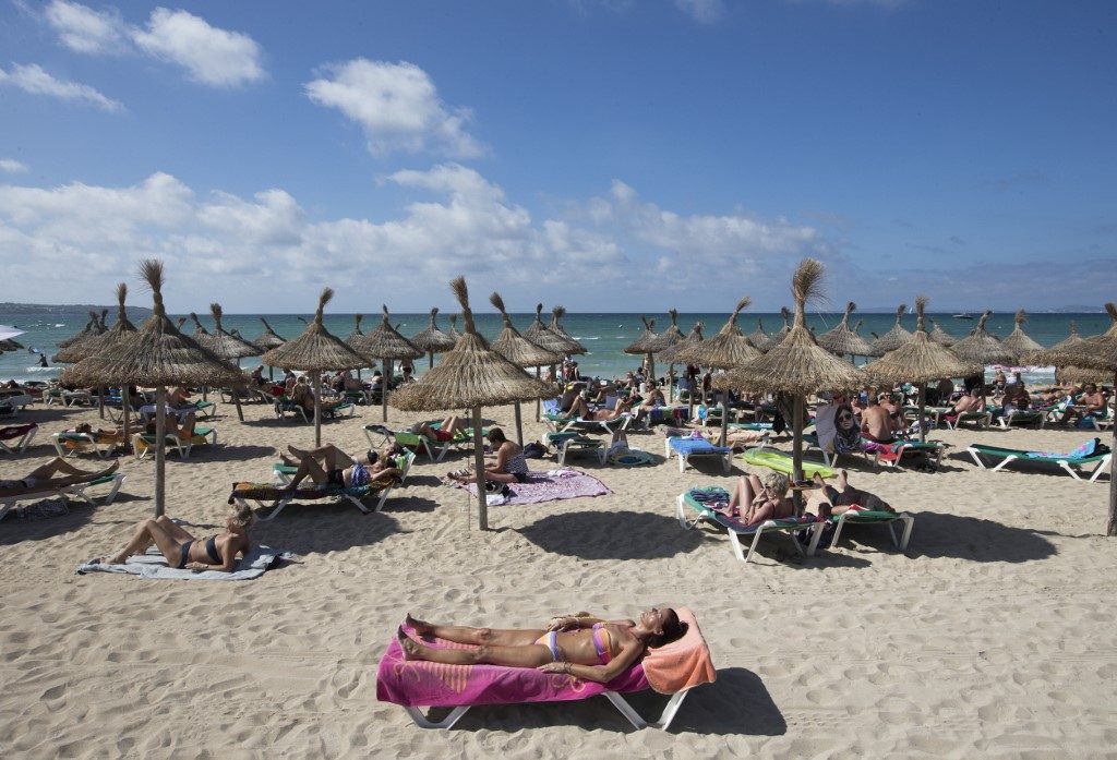 Fall of Thomas Cook creates ‘tsunami’ of losses for tourist resorts