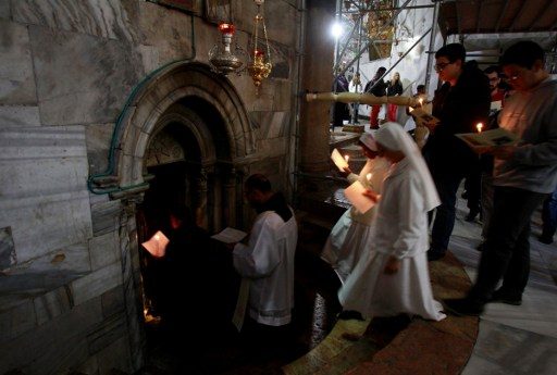 Pilgrims in Bethlehem, fears in Europe for Christmas Eve