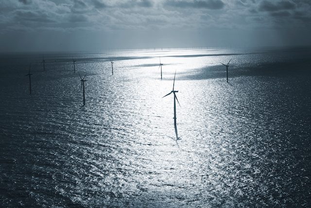 World’s biggest wind farm given go-ahead off Britain