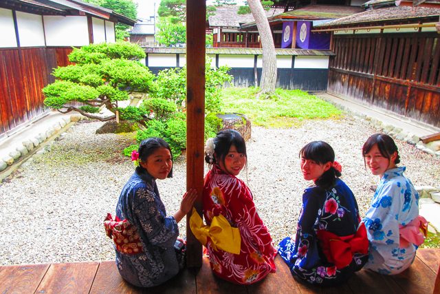 KIMONO. While exploring Takayama, you might run into locals dressed in traditional clothing. Photo by Joshua Berida 