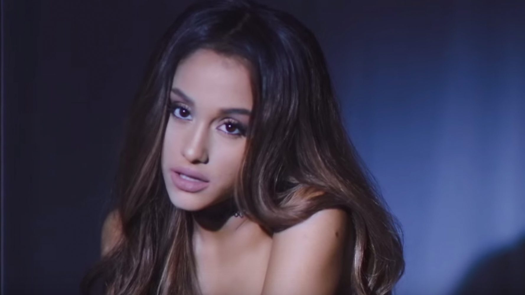 WATCH: Ariana Grande in new ‘Dangerous Woman’ music video