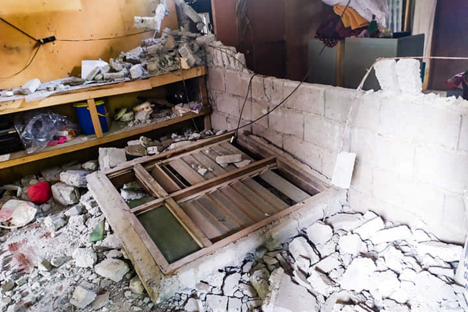 Gempa bumi dahsyat yang melanda Mindanao