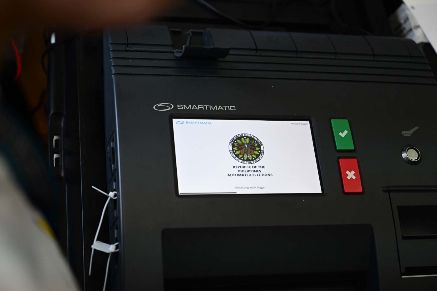 UNDER SCRUTINY. Will the Commission on Elections reuse Smartmatic vote-counting machines in the 2022 elections? Photo by Alecs Ongcal/Rappler 