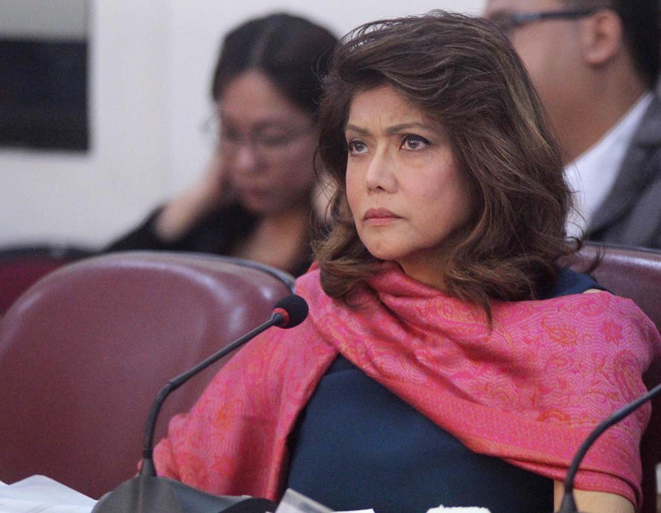 ONGOING PROBE. Ilocos Norte Governor Imee Marcos attends a probe into the province's alleged anomalous purchase of vehicles using tobacco funds. Photo by Darren Langit/Rappler 