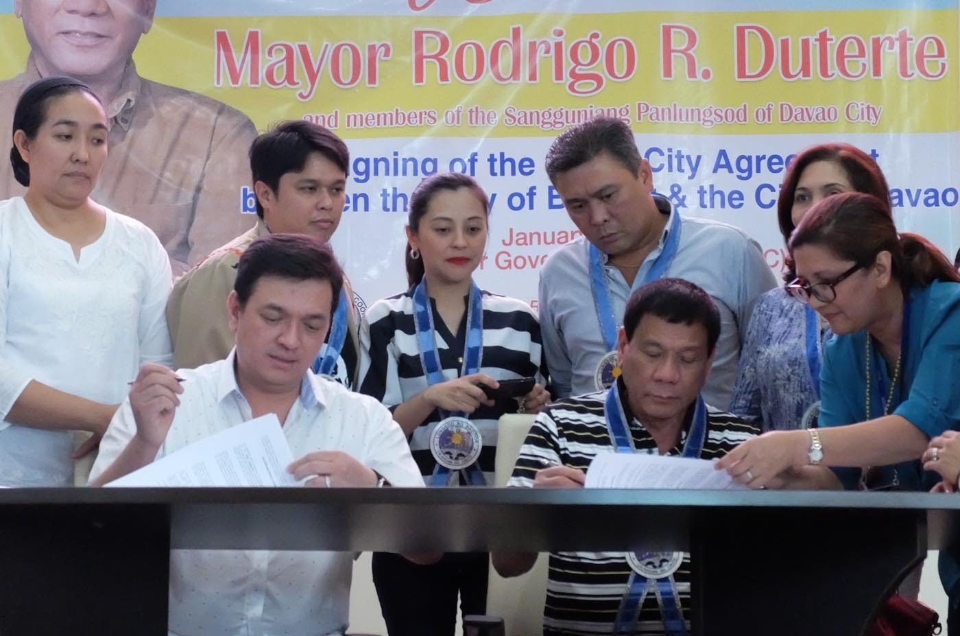 Duterte signs sister city agreement between Davao City and Bacoor