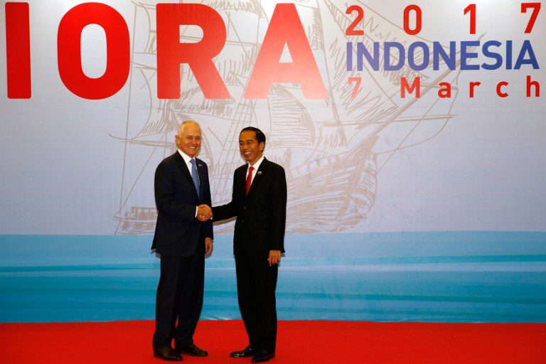 Australia plays downs chance of sea patrols with Indonesia