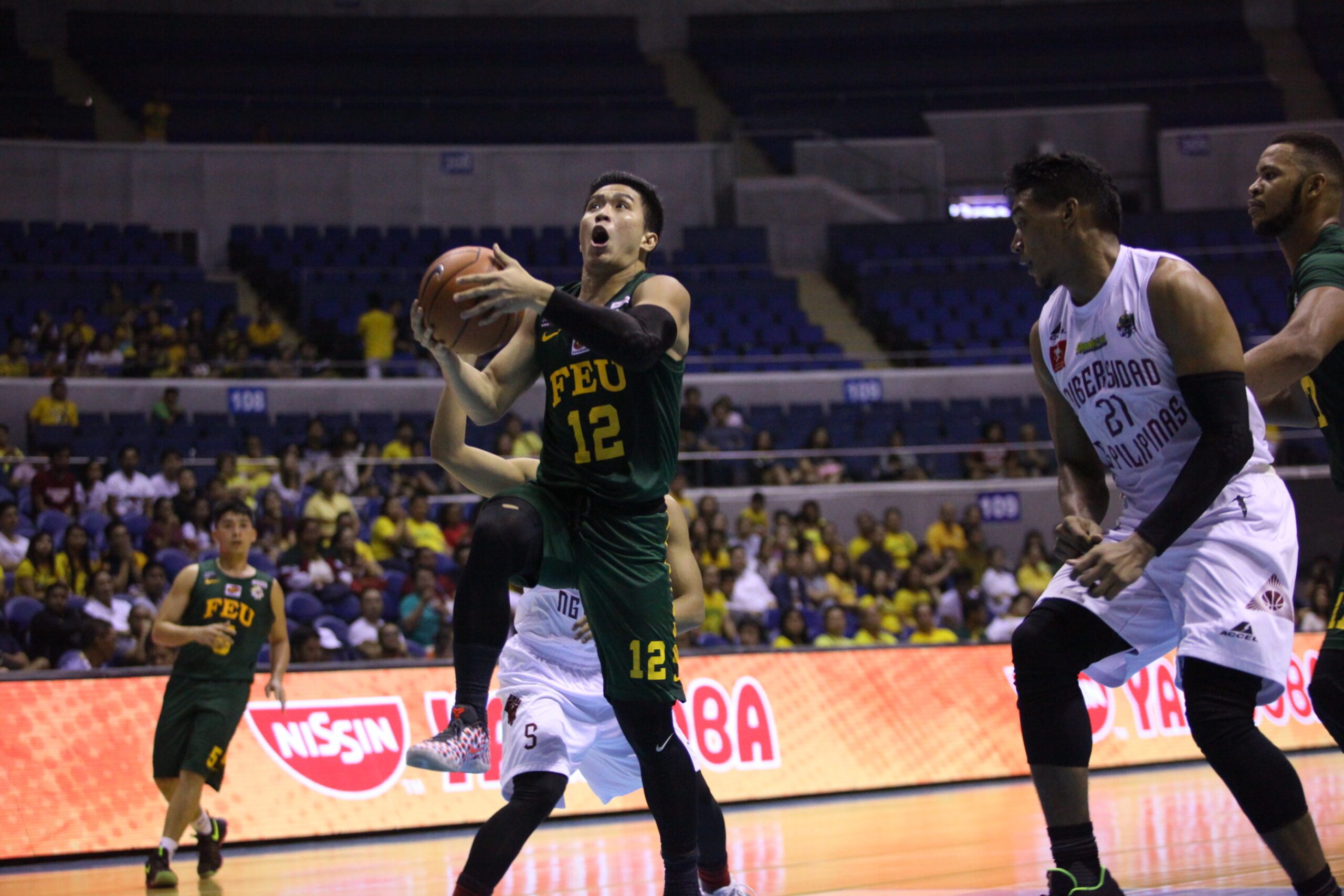 Arong, Orizu come up clutch as FEU escapes rallying UP