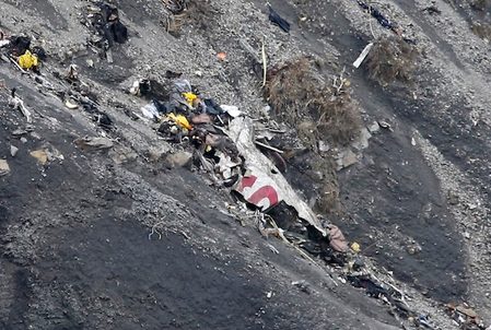 Pilot ‘locked out’ of cockpit before Germanwings crash – reports