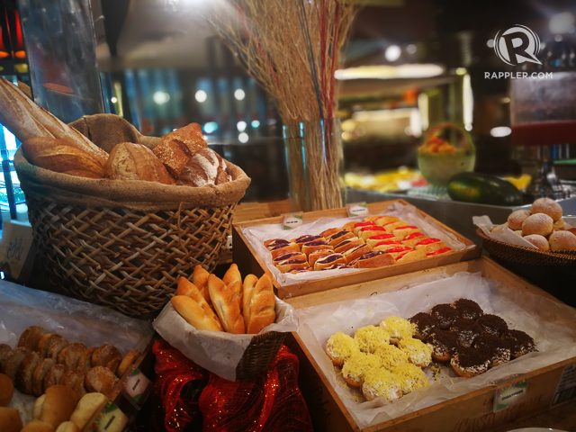 BREAD STATION. Just one of the many food choices at Unoâs buffet. 