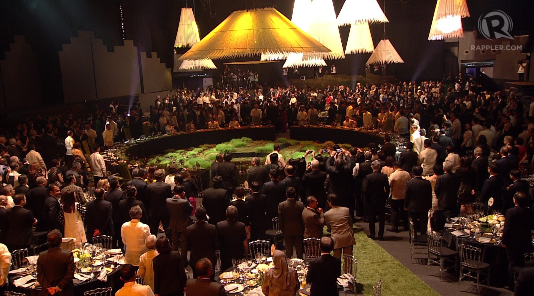 APEC DINNER. President Aquino says he was proud of how the MOA Arena was transformed for the APEC leaders' welcome dinner.  