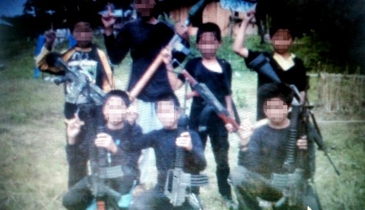 CHILD SOLDIERS. The Mautes train children for battle. Rappler sourced photo 