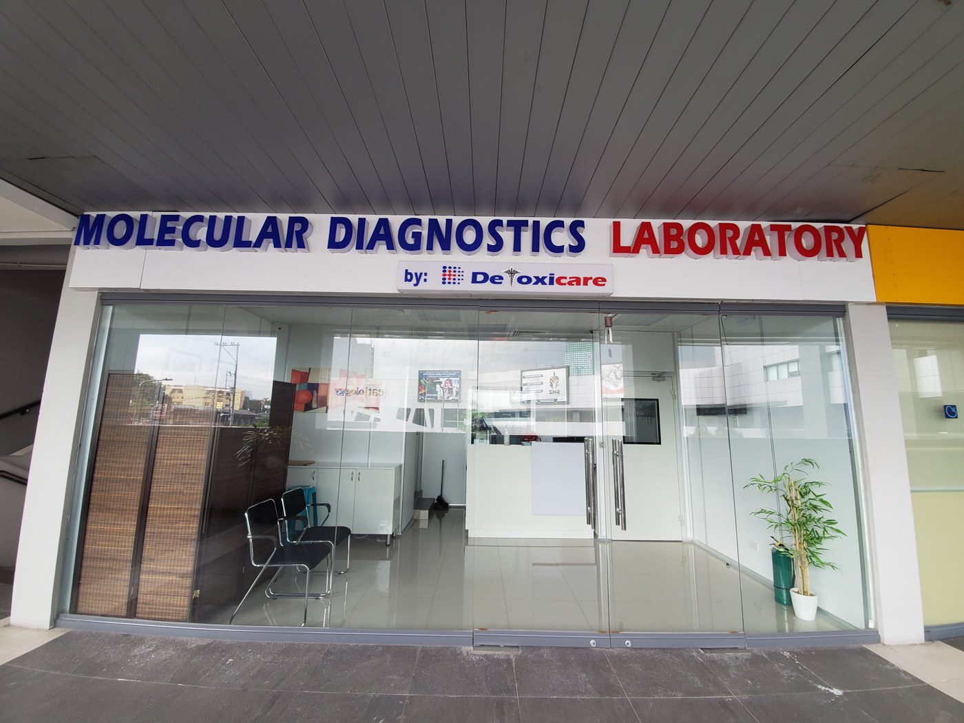 PRIVATE. Detoxicare Molecular Diagnostics Laboratory is the first stand-alone private COVID-19 testing lab in Mandaluyong. The lab opened last year to provide molecular diagnostics tests and was DOH-accredited for COVID-19 testing earlier this month. Photo courtesy of Detoxicare Molecular Diagnostics Laboratory 