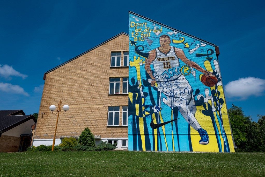 HOMEGROWN HERO. A mural depicting Nikola Jokic stands proudly on a wall of his former school in his hometown of Sombor. Photo by Andrej Isakovic/AFP  