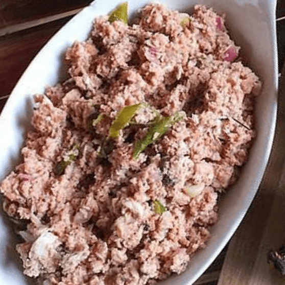 GULAY NA SANTOL. Spicy dish made with grated cotton fruit meat and coconut milk. Photo courtesy of Karen Bolaños. 