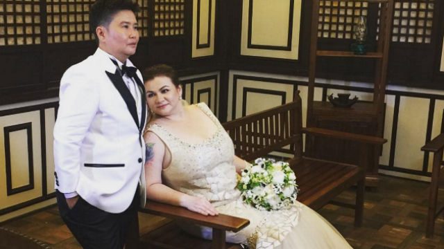 ROSANNA AND BLESSY. Actress Rosanna Roces and partner Blessy Arias marry at the Alexa's Secret Garden in Antipolo City. Screengrab from Instagram/@aalixjr  