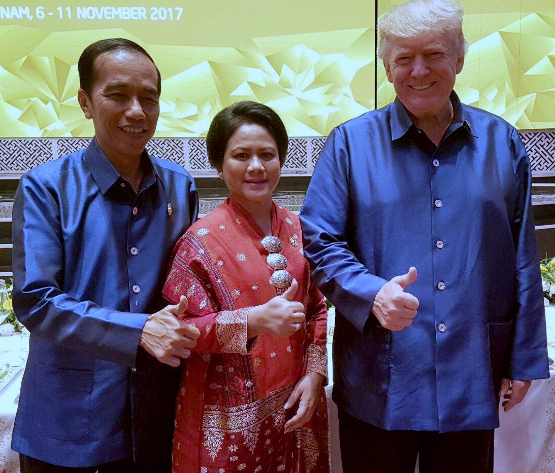 SAKSIKAN: Presiden Trump coba ‘pendekatan’ ke Iriana Jokowi