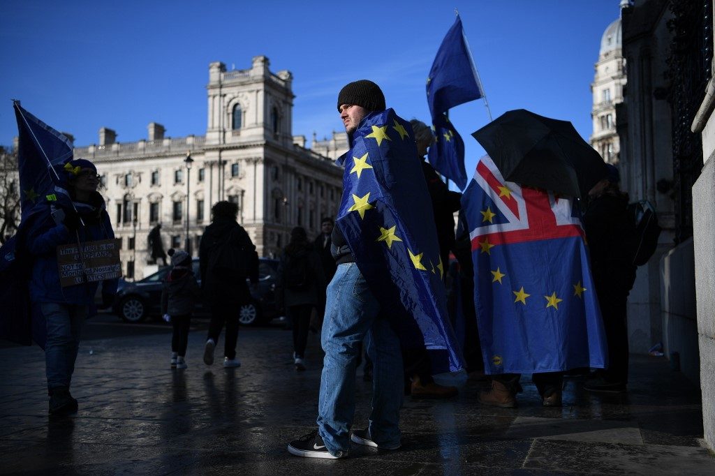 UK rejects EU trade demands, threatens to walk away