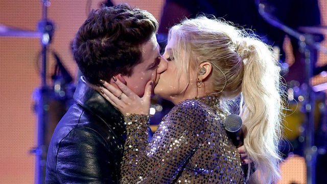 IN PHOTOS: 10 unforgettable moments from the American Music Awards 2015