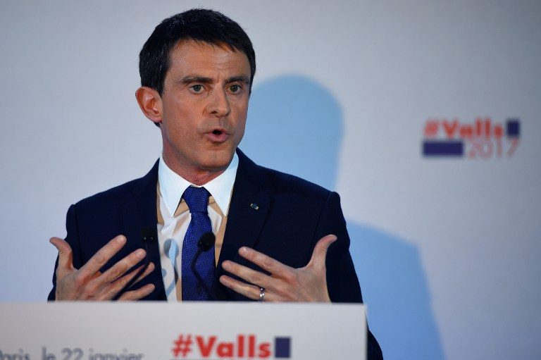 Former prime minister and candidate for the left-wing primaries, Manuel Valls speaks following the first round of the left-wing primary for the 2017 French presidential election, on January 22, 2017 at the Latin American House in Paris. Eric Feferberg/AFP 