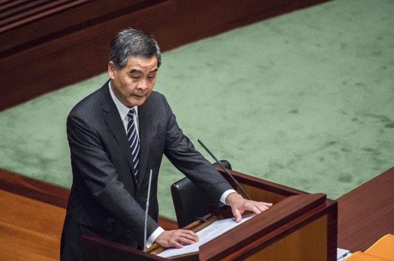 Hong Kong leader slams independence movement in final speech
