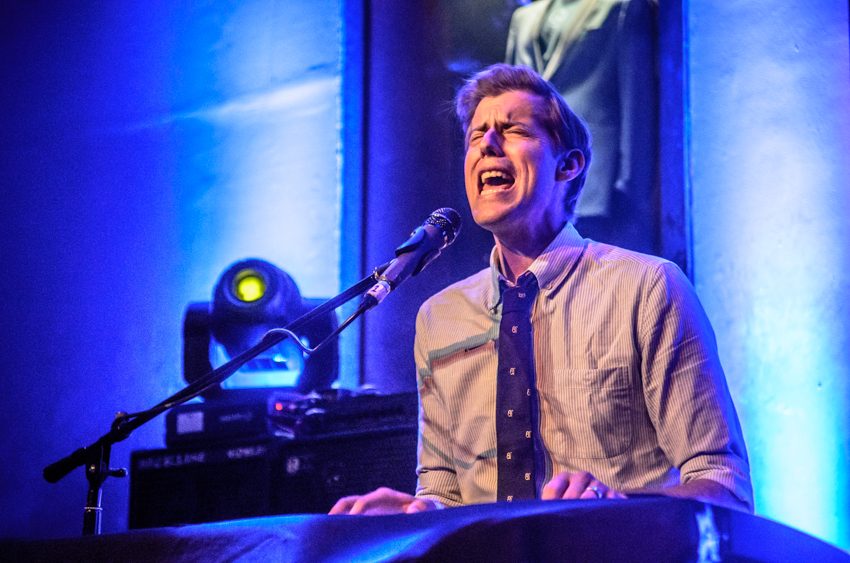 IN PHOTOS: Andrew McMahon in the Wilderness, live in Manila