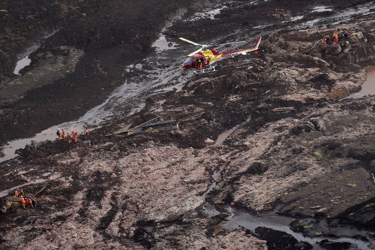 Hope fades for 300 missing in Brazil dam disaster