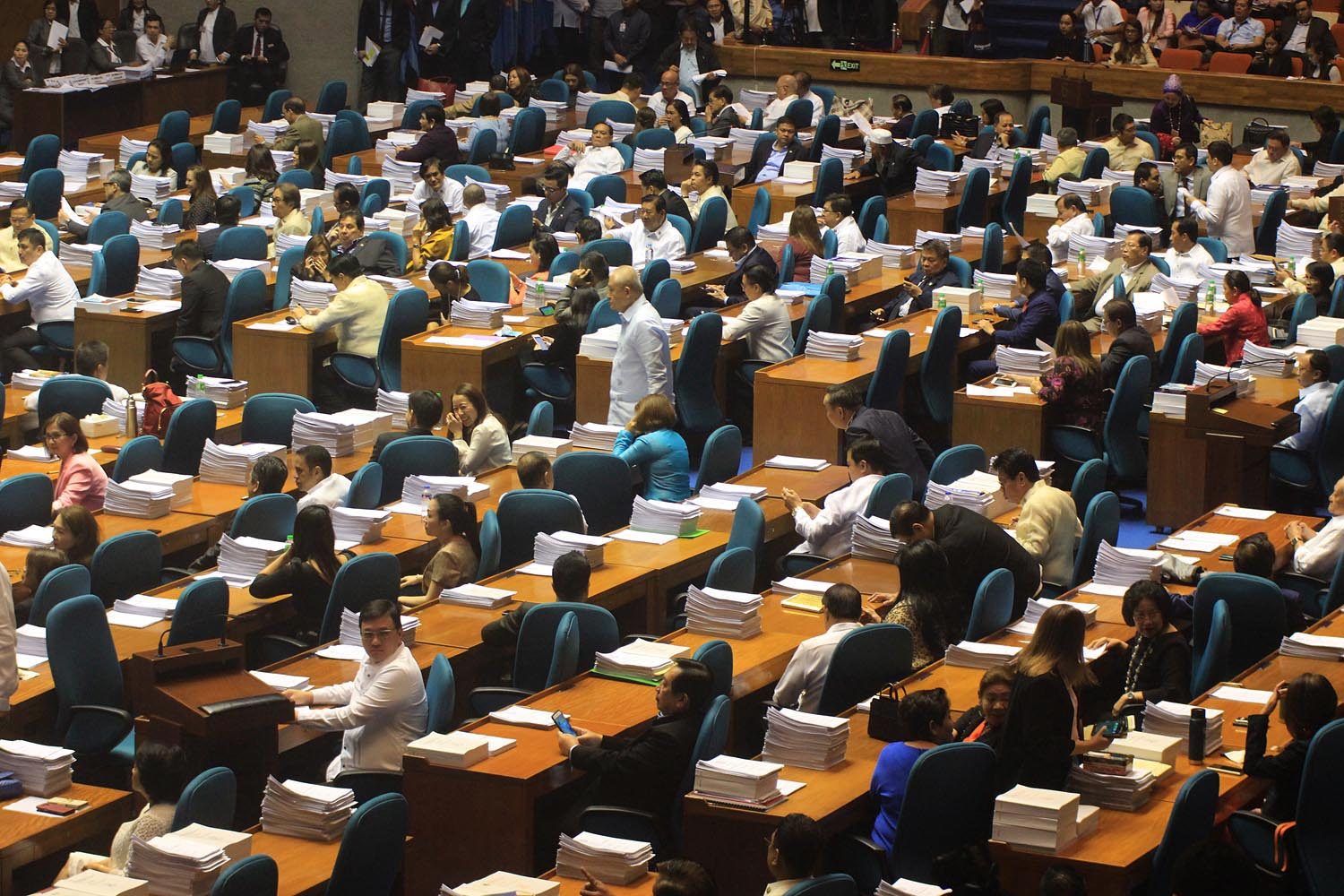 House approves bill extending validity of 2019 budget