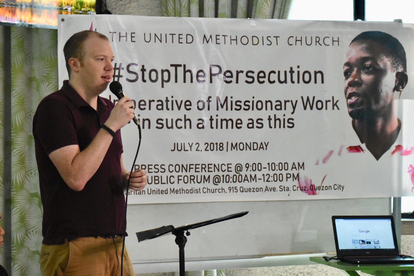 METHODIST MISSIONARIES. Methodist missionary Adam Shaw speaks at a press conference on July 2, 2018, about the immigration issues he and other missionaries were facing. On the tarpaulin is another Methodist missionary, Tawanda Chandiwana, who was then detained by the Bureau of Immigration. Photo by Angie de Silva/Rappler  