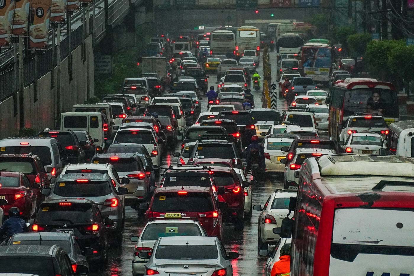 MMDA wants to ‘diet’ EDSA lanes, proposes slimmer roads