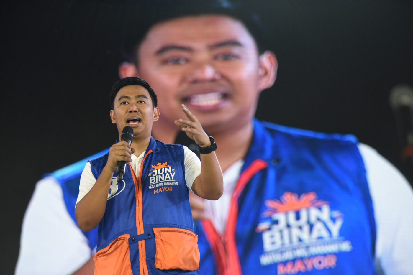 Junjun Binay to Makati: Accept bribe money, but vote for me