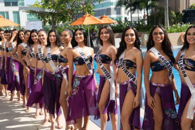 PRESS PRESENTATION. The Bb Pilipinas 2019 candidates in the cherry blossom two-piece swimsuits and sarongs by Domz Ramos during the press presentation. File photo by Dion Besa/Rappler   