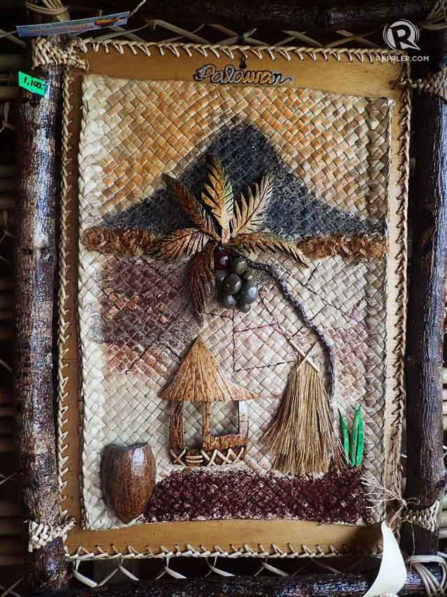 NATURAL ART. Culion’s booth has accessories and decor made from native materials like seeds and leaves, like this picture made entirely from native materials 