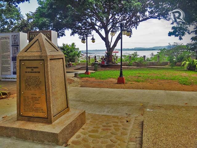 - PARK WITH HISTORY. Plaza Cuartel, site of a bloody past, is now also a leisure park, though the markers are there as reminders 