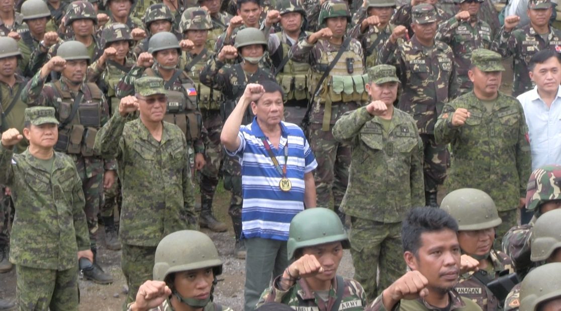 TROOP VISIT. President Rodrigo Duterte visits troops running after the Maute Group in Butig, Lanao del Sur in November 2016. Photo by Carmela Fonbuena/Rappler 