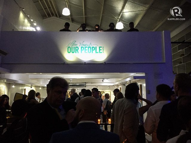 'OUR PEOPLE.' The crowd at Solenn's Heussaff's art exhibit opening night. Photo by Vernise L. Tantuco/Rappler 